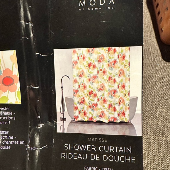 Moda at Home Matisse Shower Curtain - Picture 3 of 4